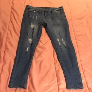 Light destress jeans